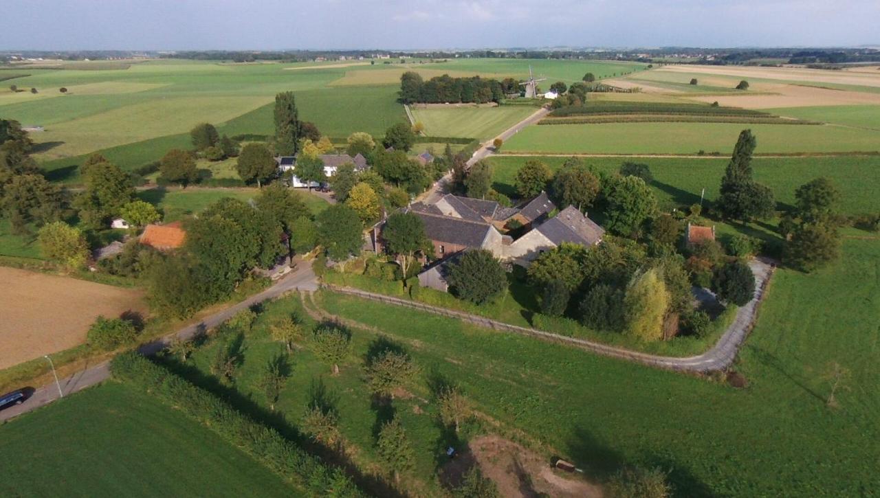B&B Het Wolfshuis Bemelen Exteriör bild
